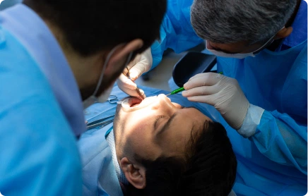 Same Day Dental Implant Placement
In some cases, a tooth extraction and an immediate implant placement can be done in the same appointment. Whether this is suitable depends on the condition of your tooth and the surrounding bone, so we'll assess your case at the consultation and let you know.